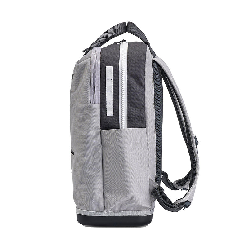 Load image into Gallery viewer, Plano Weekend Tackle Backpack - Coast [P000283]
